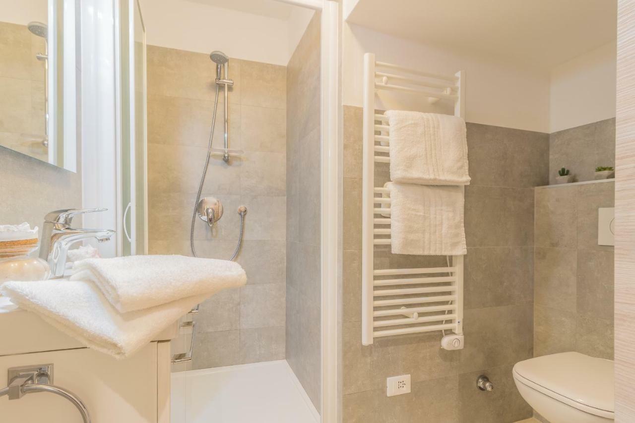 Appartamento 4 Pass Varenna Exterior photo
